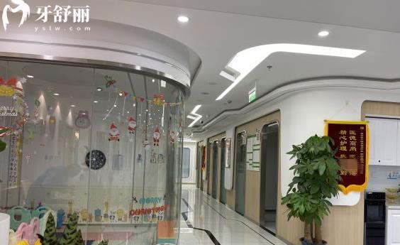 北京雅士美口腔診所收費(fèi)貴不貴