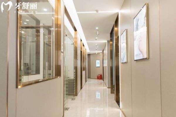 湖州金鉑利口腔醫(yī)院走廊