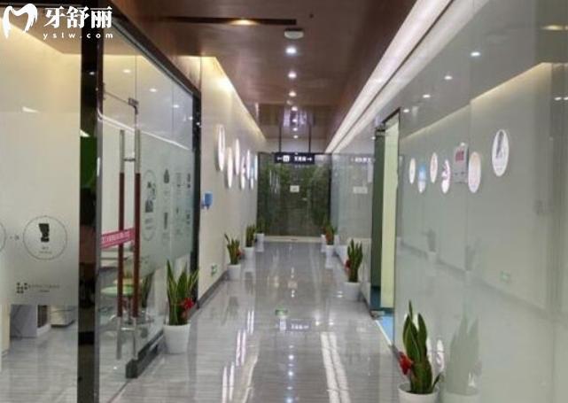 深圳愛康健口腔醫(yī)院種植牙怎么樣多少錢