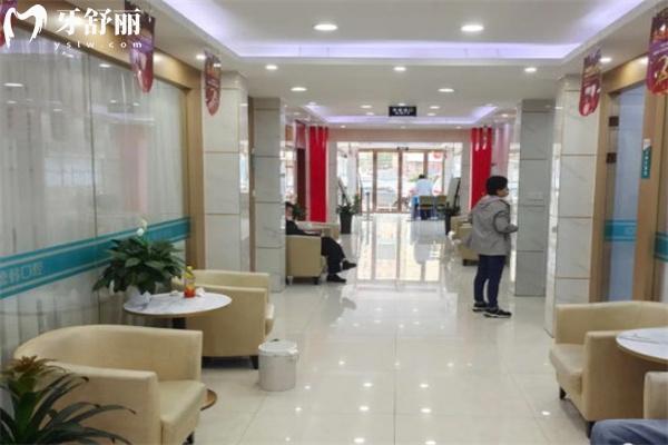 鄭州德韓口腔醫(yī)院怎么樣?顧客評(píng)價(jià)技術(shù)可靠口碑好收費(fèi)價(jià)格也不貴
