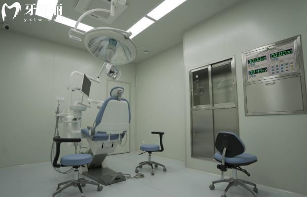 青島中諾口腔手術室