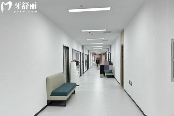 昆明團(tuán)圓口腔醫(yī)院收費(fèi)高嗎