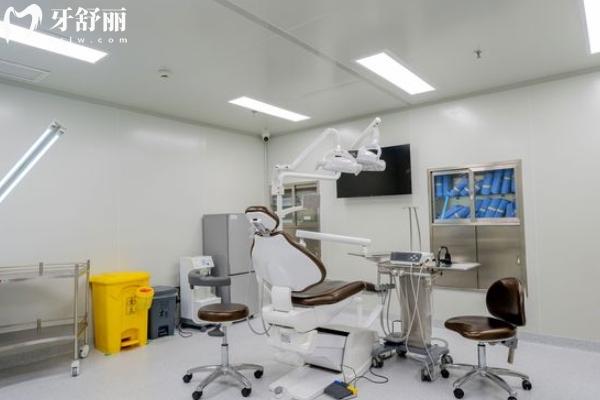 濟南可恩口腔醫(yī)院種植牙價格
