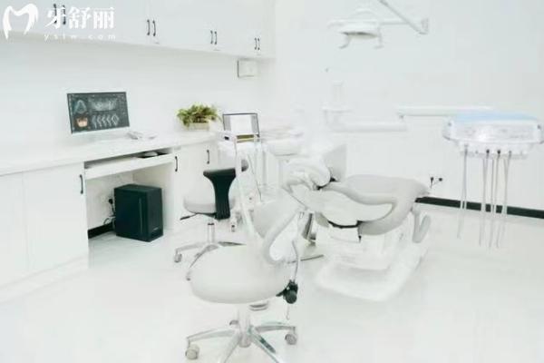 重慶中附大口腔